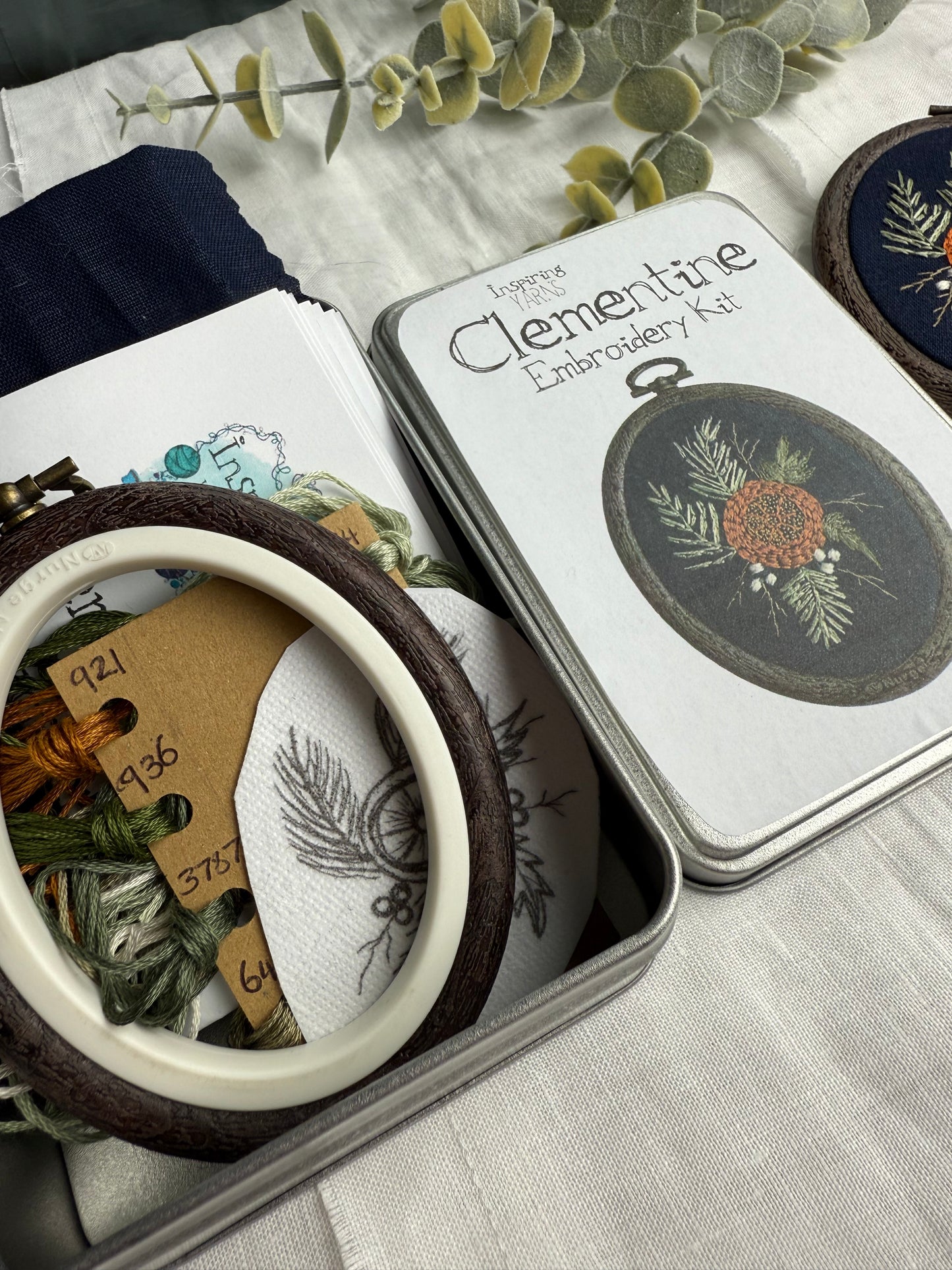 CLEMENTINE - INSPIRING YARNS MINI EMBROIDERY KIT