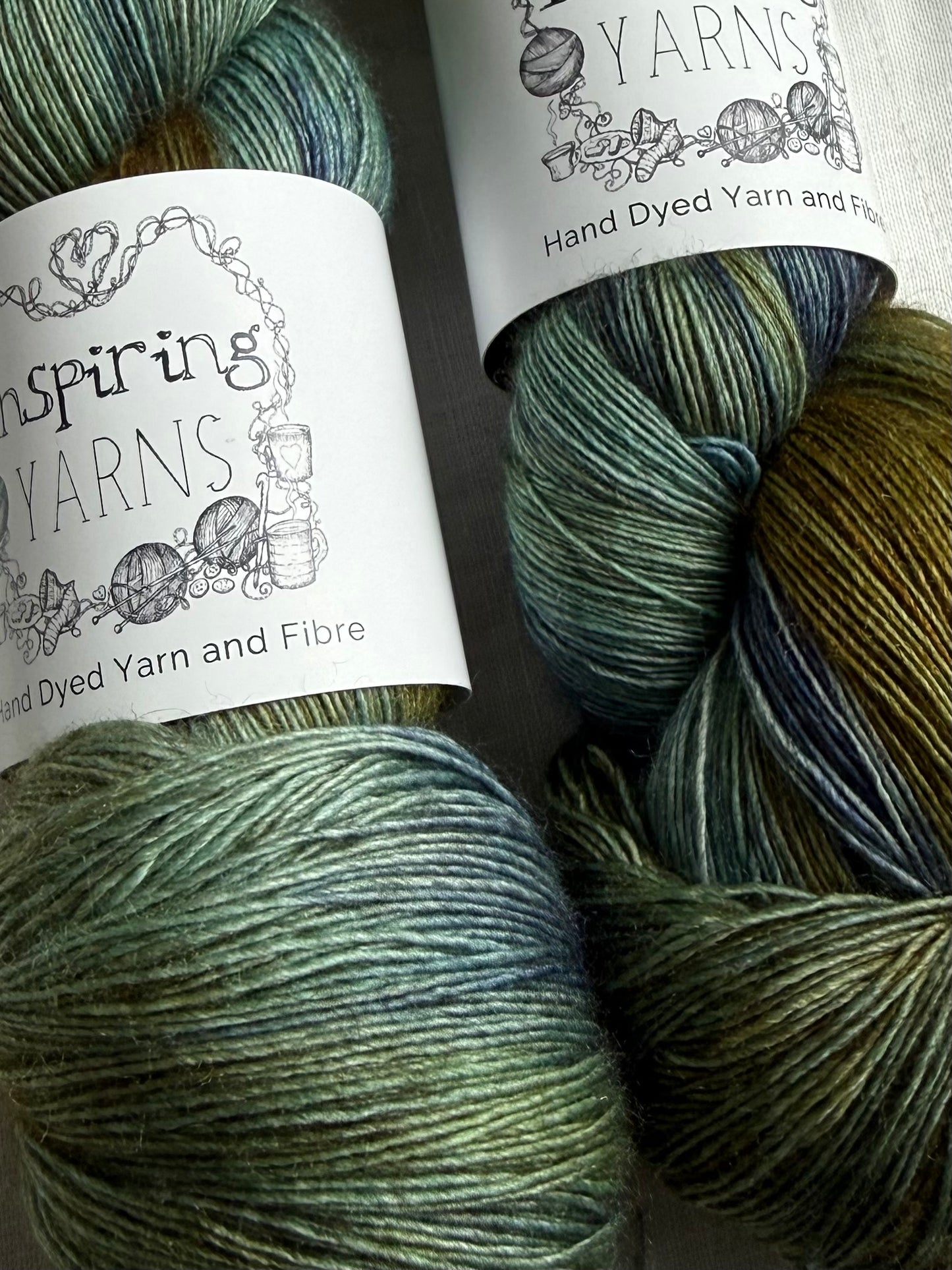 DONEGAL - YAK SINGLES LACE 100G