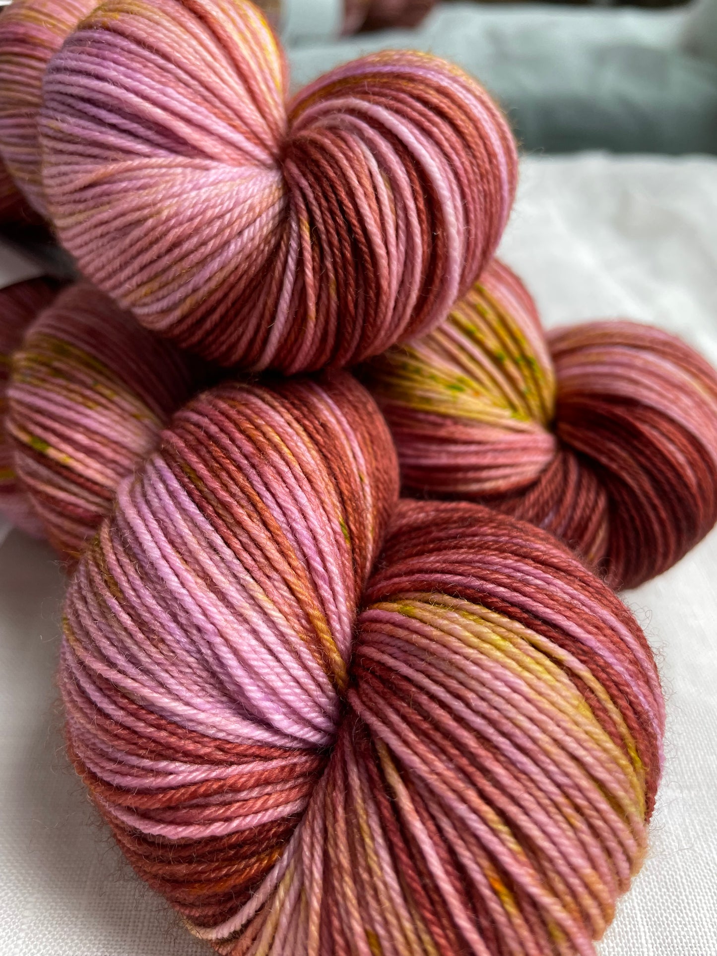 BEE ORCHID - MERINO SMOOTH SOCK 100G