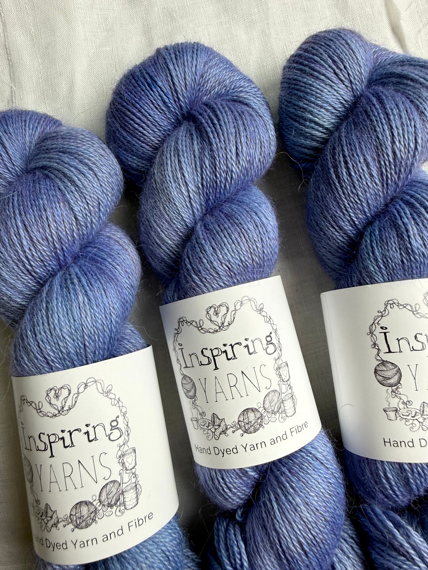 MOONSTONE - MIST 4PLY 100G
