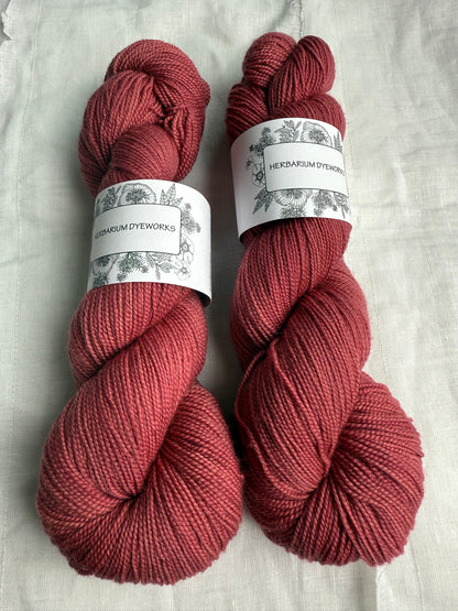HERBARIUM DYEWORKS - MERINO TWIST 4PLY/FINGERING 100G