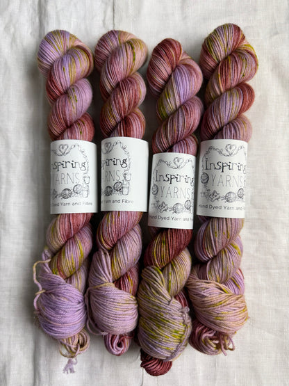BEE ORCHID - MERINO SMOOTH SOCK 50G