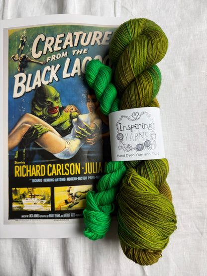 CREATURE FEATURE - MERINO SMOOTH SOCK 120G SOCK SET
