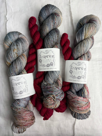 WINTER BERRY - MERINO SMOOTH SOCK 120G SOCK SET