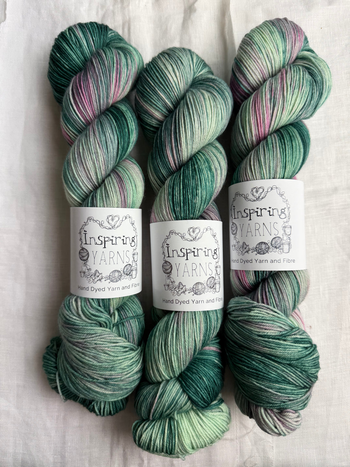 LAURA - MERINO SMOOTH SOCK 100G - ROGUE BATCH