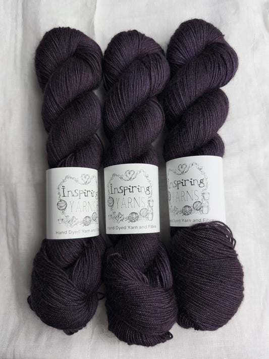 ÚNA - YAK SILK 4PLY 100G