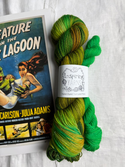 CREATURE FEATURE - GOLD SPARKLE SOCK SET 120G