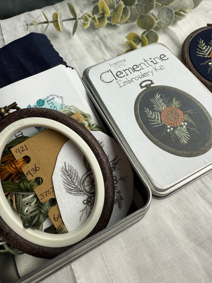 CLEMENTINE - INSPIRING YARNS MINI EMBROIDERY KIT