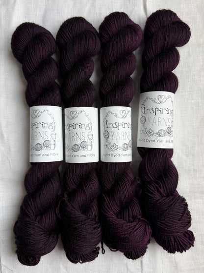 BLACKCURRANT JAM - MERINO SMOOTH SOCK 50G
