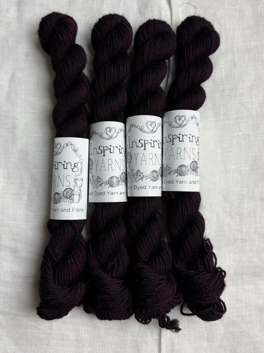 BLACKCURRANT JAM - MERINO SMOOTH SOCK 20G MINI