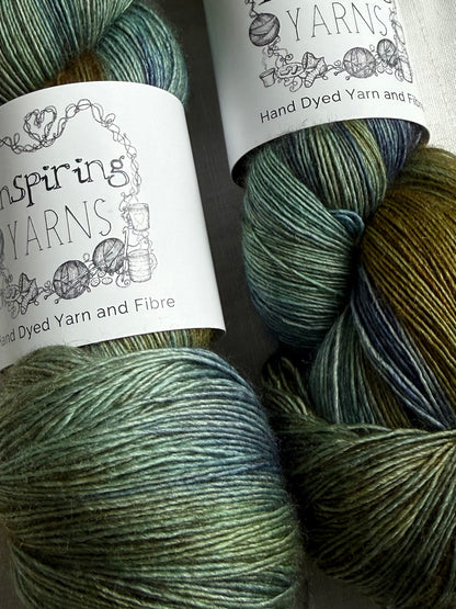 DONEGAL - YAK SINGLES LACE 100G