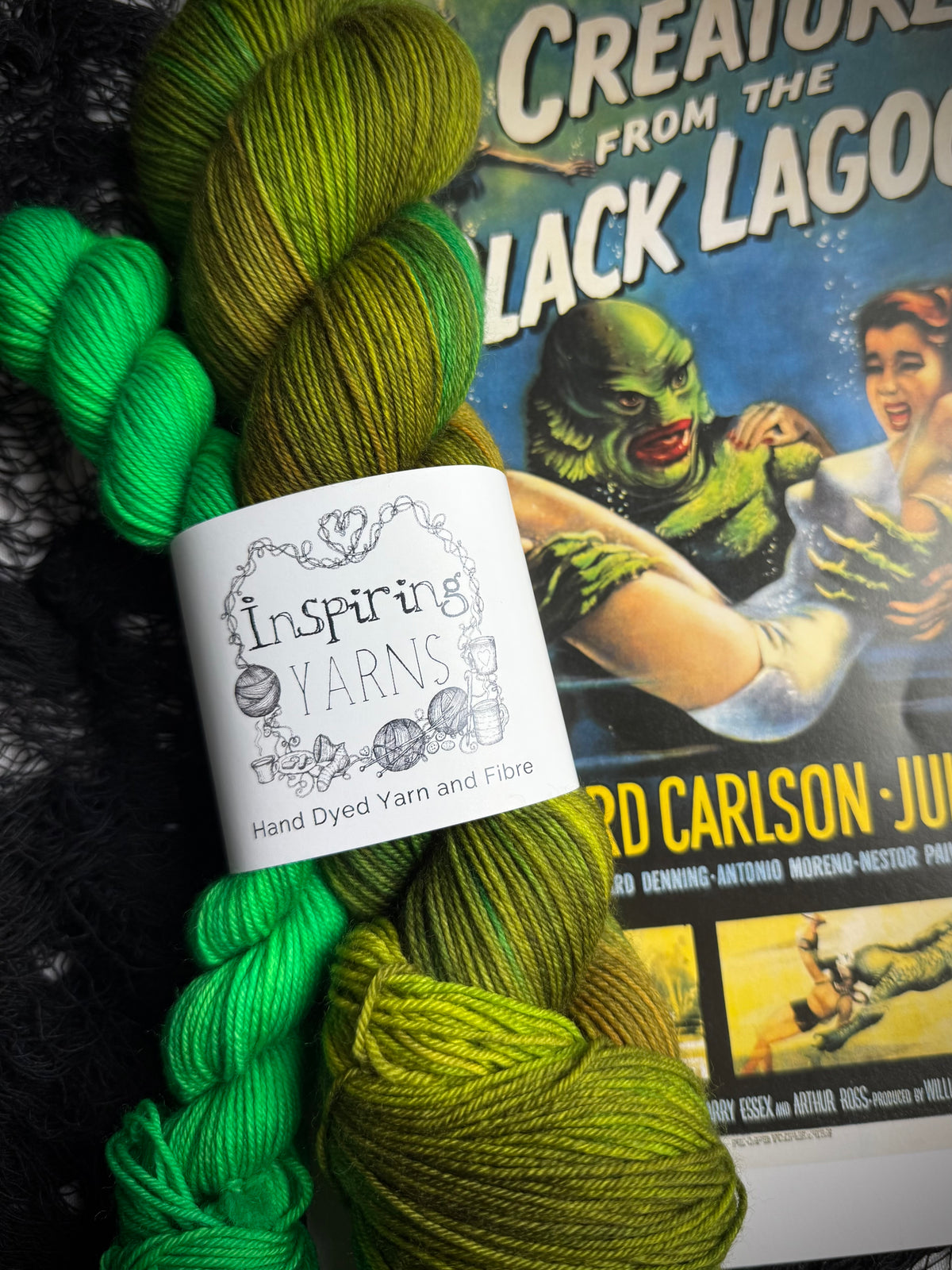 CREATURE FEATURE - MERINO SMOOTH SOCK 120G SOCK SET
