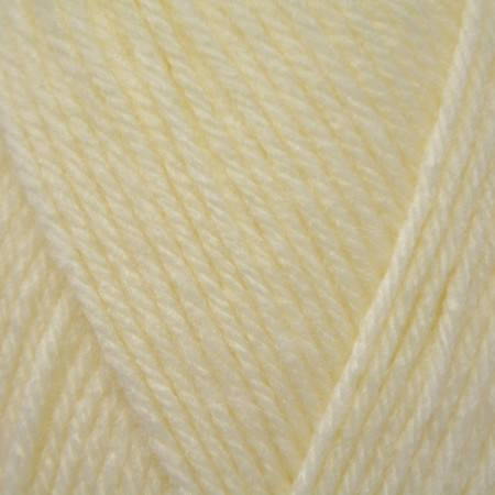up close of yellow yarn.
