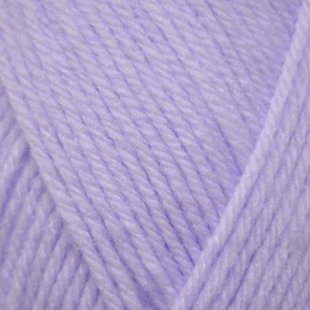 light purple yarn up close.