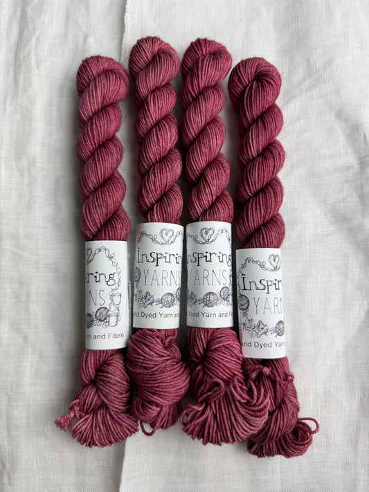 WILD ROSE - MERINO SMOOTH SOCK 20G MINI
