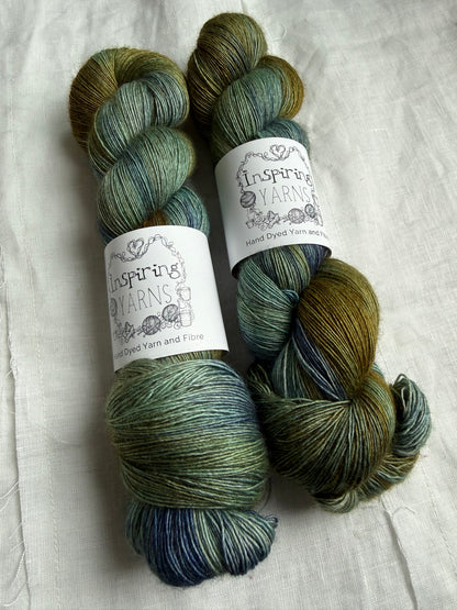 DONEGAL - YAK SINGLES LACE 100G