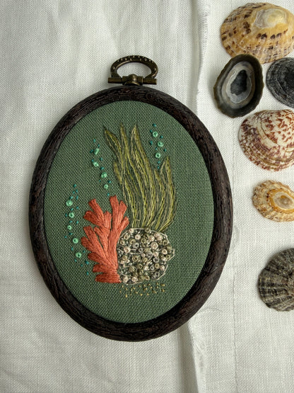 REEF -  INSPIRING YARNS MINI EMBROIDERY KIT
