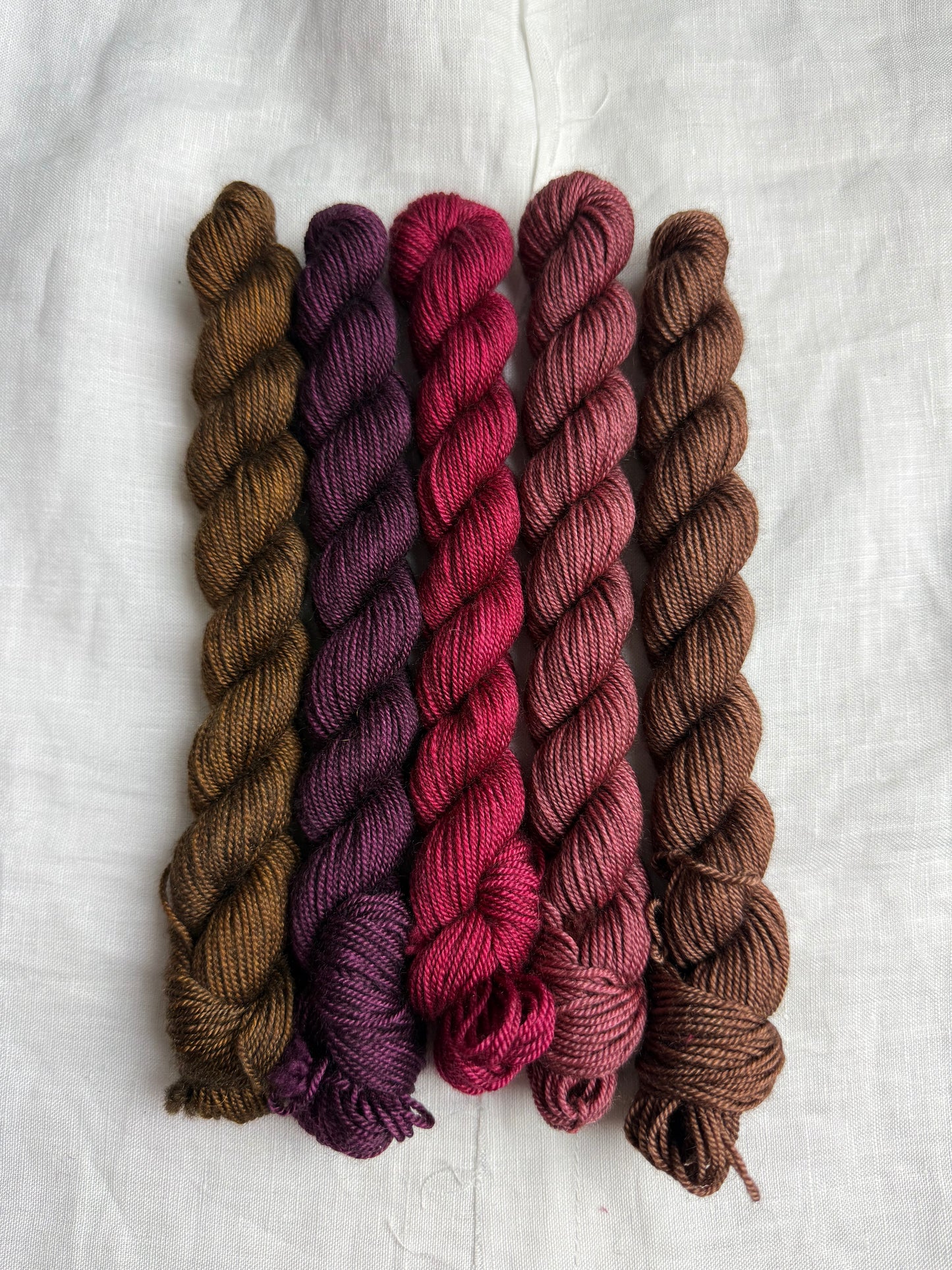 CHERRY TRUFFLES - YAK SILK 4PLY MINI SET