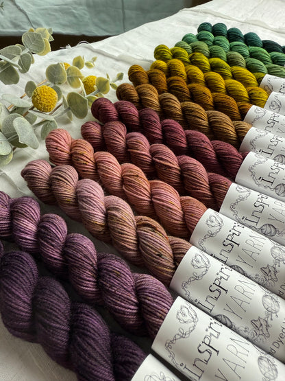 THE WITCH’S GARDEN MINI SET 260G - MERINO SMOOTH SOCK