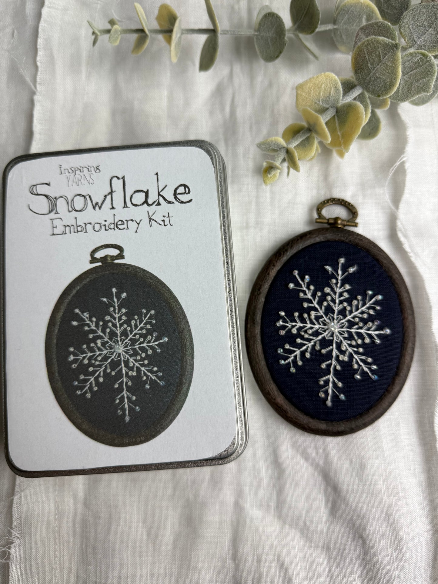 SNOWFLAKE - INSPIRING YARNS MINI EMBROIDERY KIT