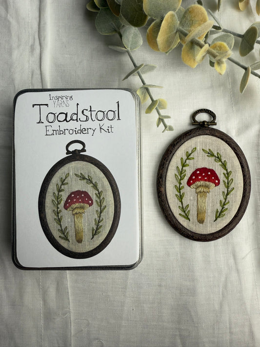 TOADSTOOL - INSPIRING YARNS MINI EMBROIDERY KIT