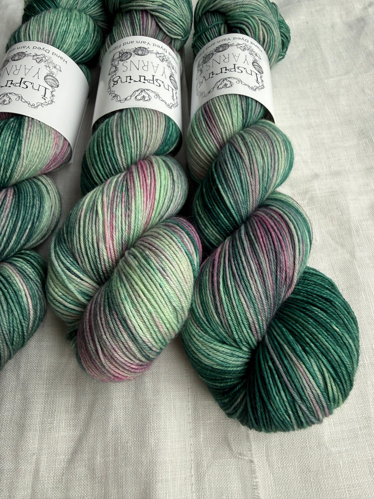 LAURA - MERINO SMOOTH SOCK 100G - ROGUE BATCH