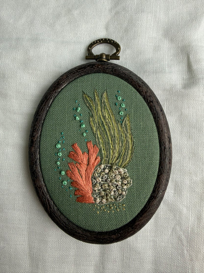 REEF -  INSPIRING YARNS MINI EMBROIDERY KIT