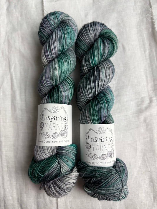 MAUD - MERINO SMOOTH SOCK 100G - ROGUE BATCH