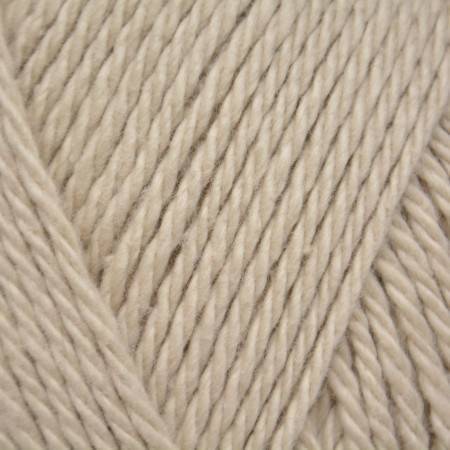 Close-up of beige/taupe yarn 